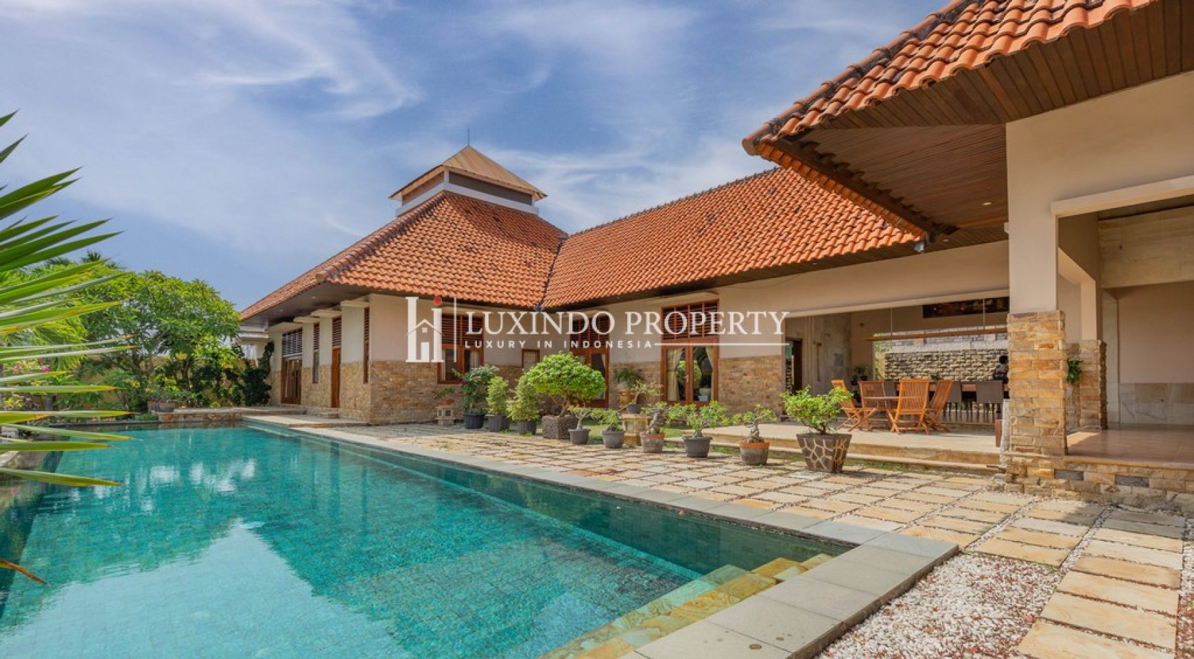 SANUR – 5 BEDROOM VILLA ON LARGE PLOT FOR FREEHOLD SALE (FHV408)