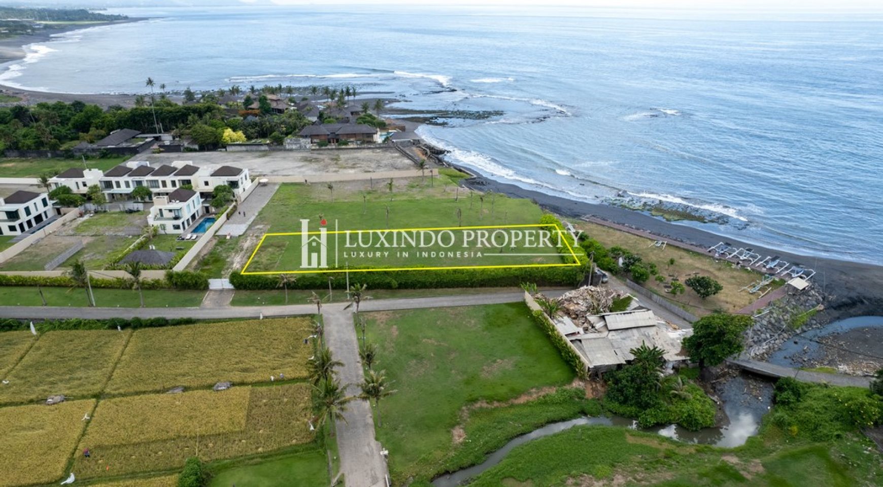 KETEWEL – INVEST IN SERENITY ON PABEAN BEACHFRONT LAND (FHL463)