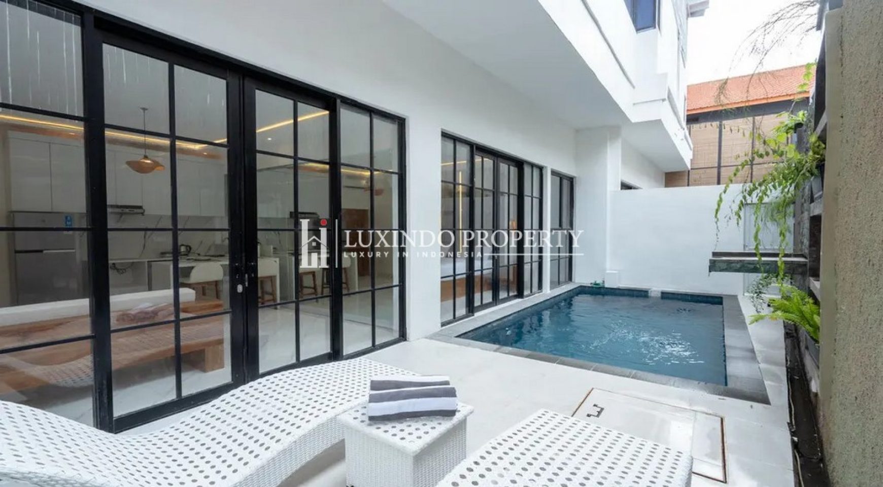 SEMINYAK – MODERN 1 BEDROOM LOFT FOR LEASEHOLD (LHV772)