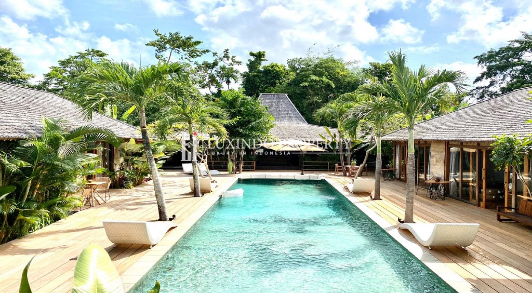 CANGGU – 5 BEDROOM WOODEN LUXURY VILLA FOR YEARLY RENTAL (RV321)