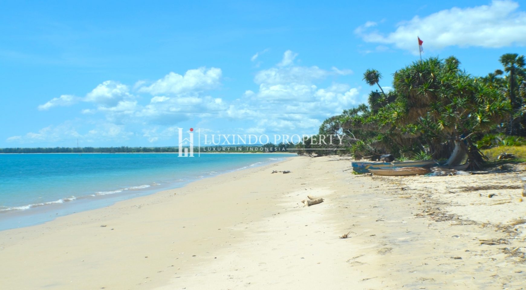 SUMBA – BEACHFRONT LAND FOR SALE (FHL247)