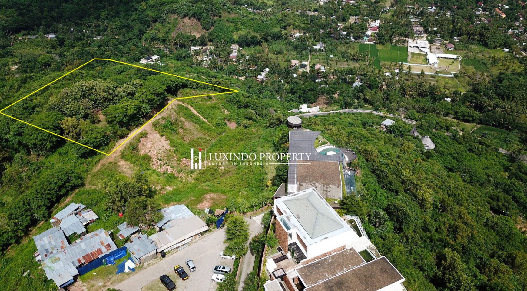 KUTA – MILLIONNAIRE VIEW LAND (FHL249)