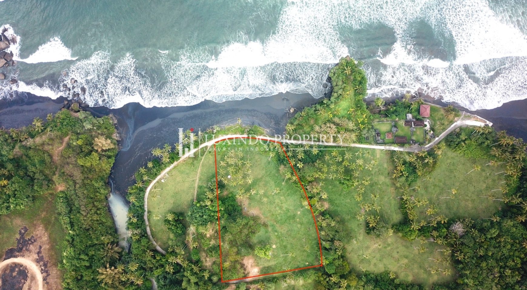 BALIAN – ABSOLUTE BEACHFRONT LAND FOR FREEHOLD SALE (FHL208)