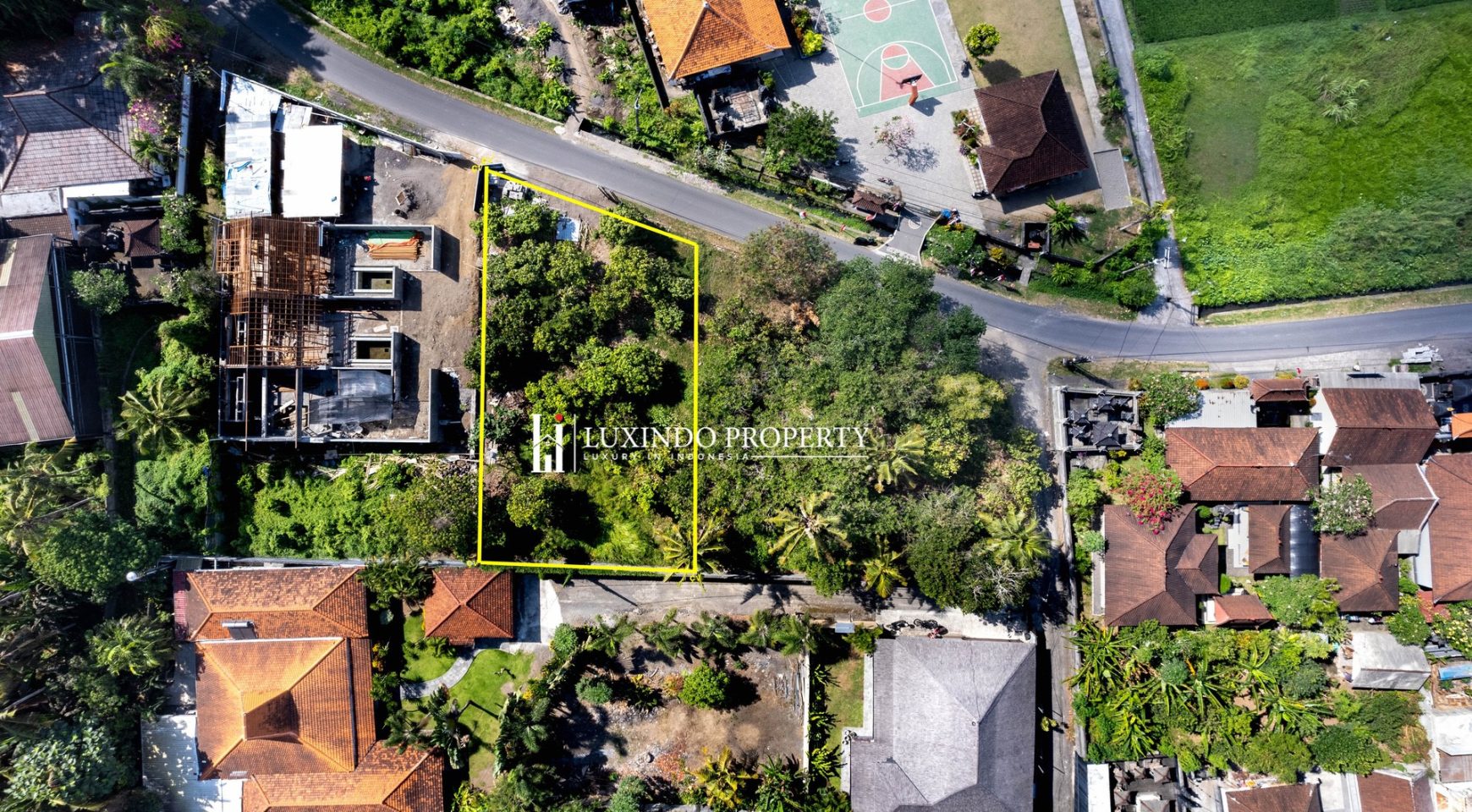 KEDUNGU – COMMERCIAL LAND FOR LEASE (LHL241)