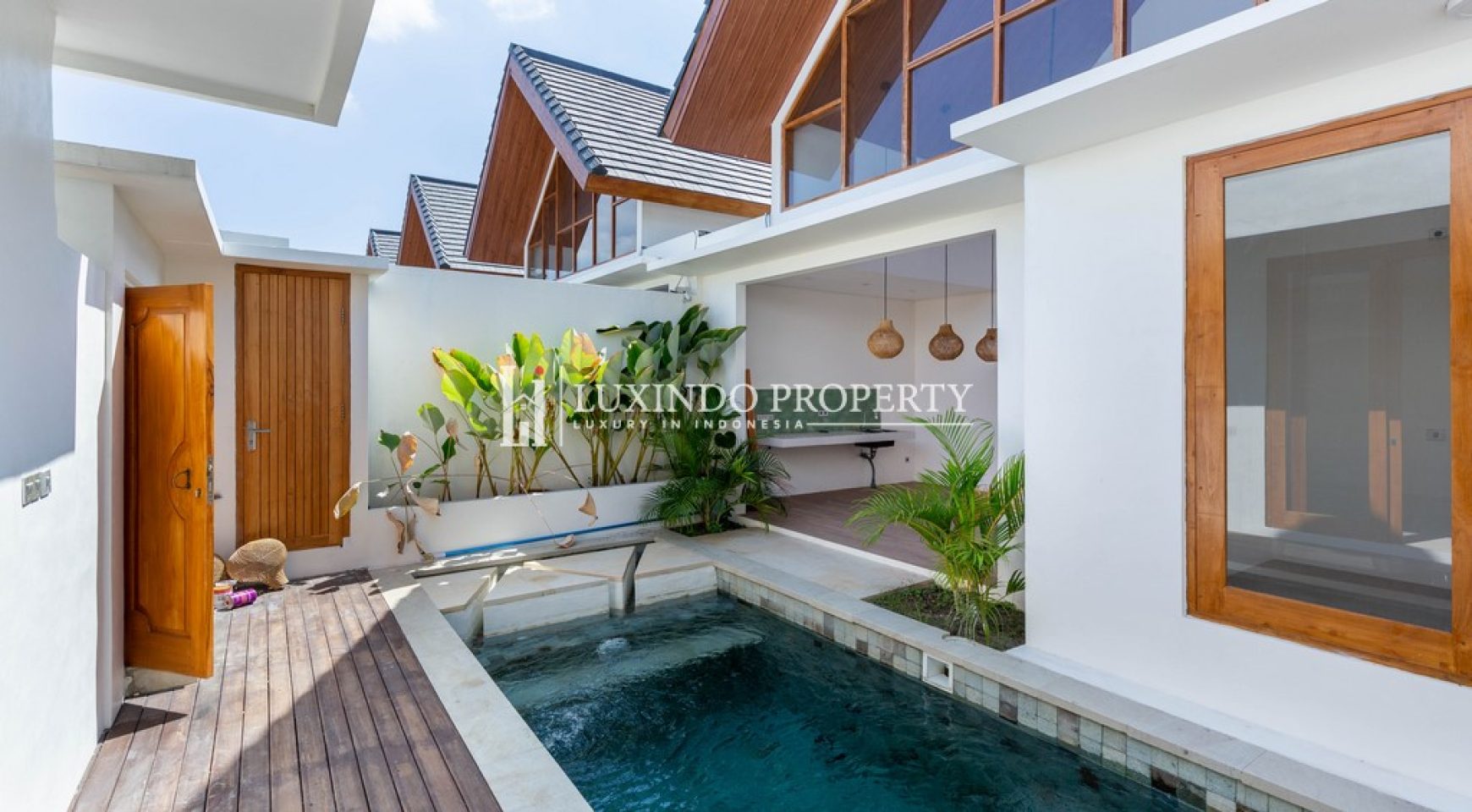 KEROBOKAN – 20 YEARS LEASEHOLD VILLA LOCATED IN KEROBOKAN (LHV821X)