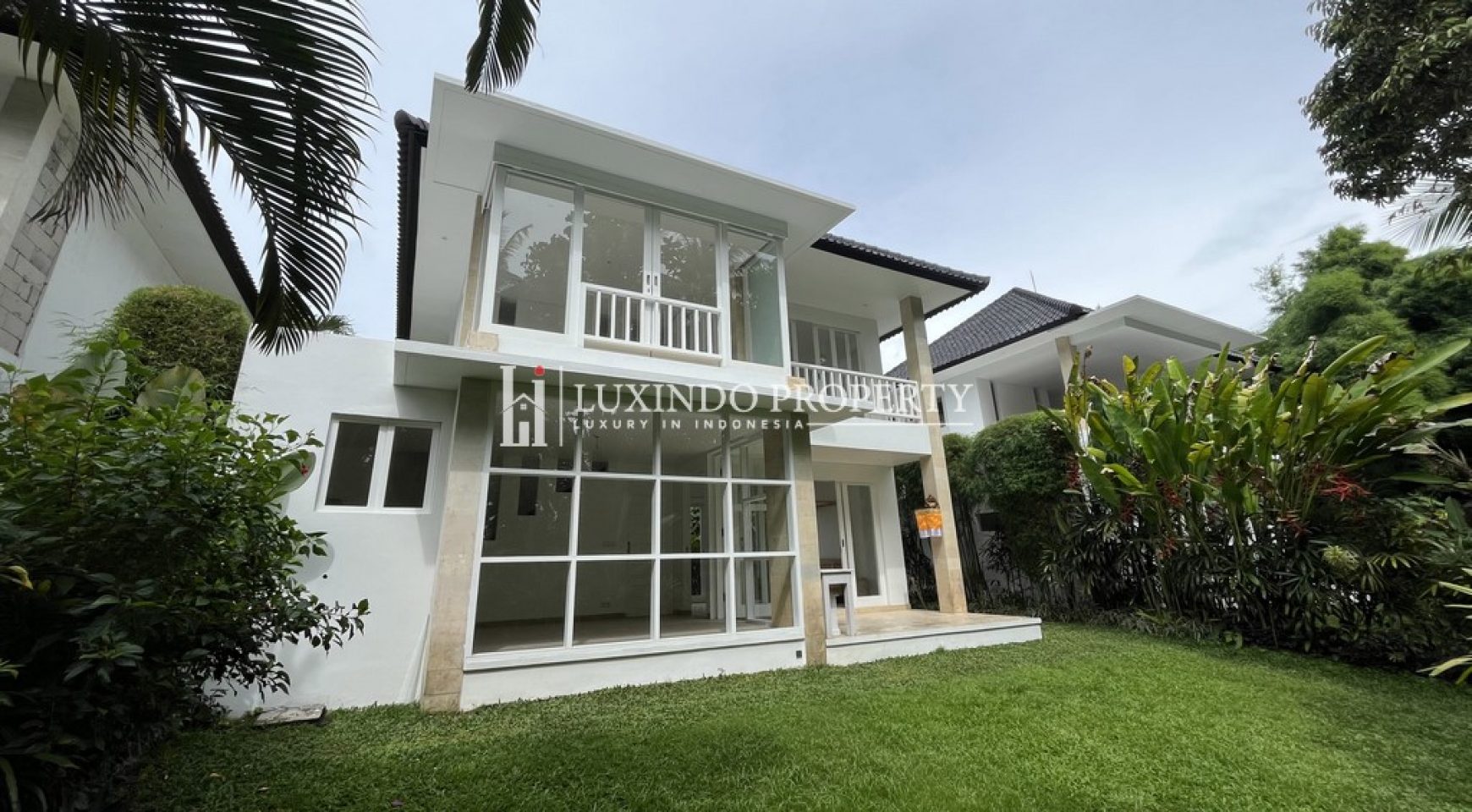 PETULU – GREAT FOR INVESTMENT! 3 BEDROOM LEASEHOLD VILLA IN THE PRIME AREA (LHV723)