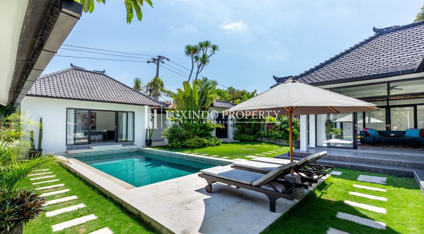 BERAWA – STUNNING NEWLY RENOVATED VILLA IN PRIME BERAWA LOCATION (LHV832)