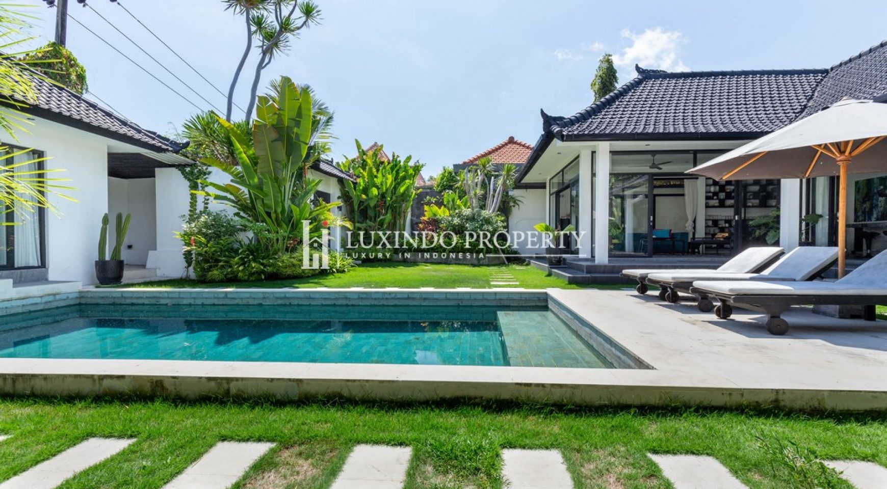 BERAWA – STUNNING NEWLY RENOVATED VILLA IN PRIME BERAWA LOCATION (RV398)