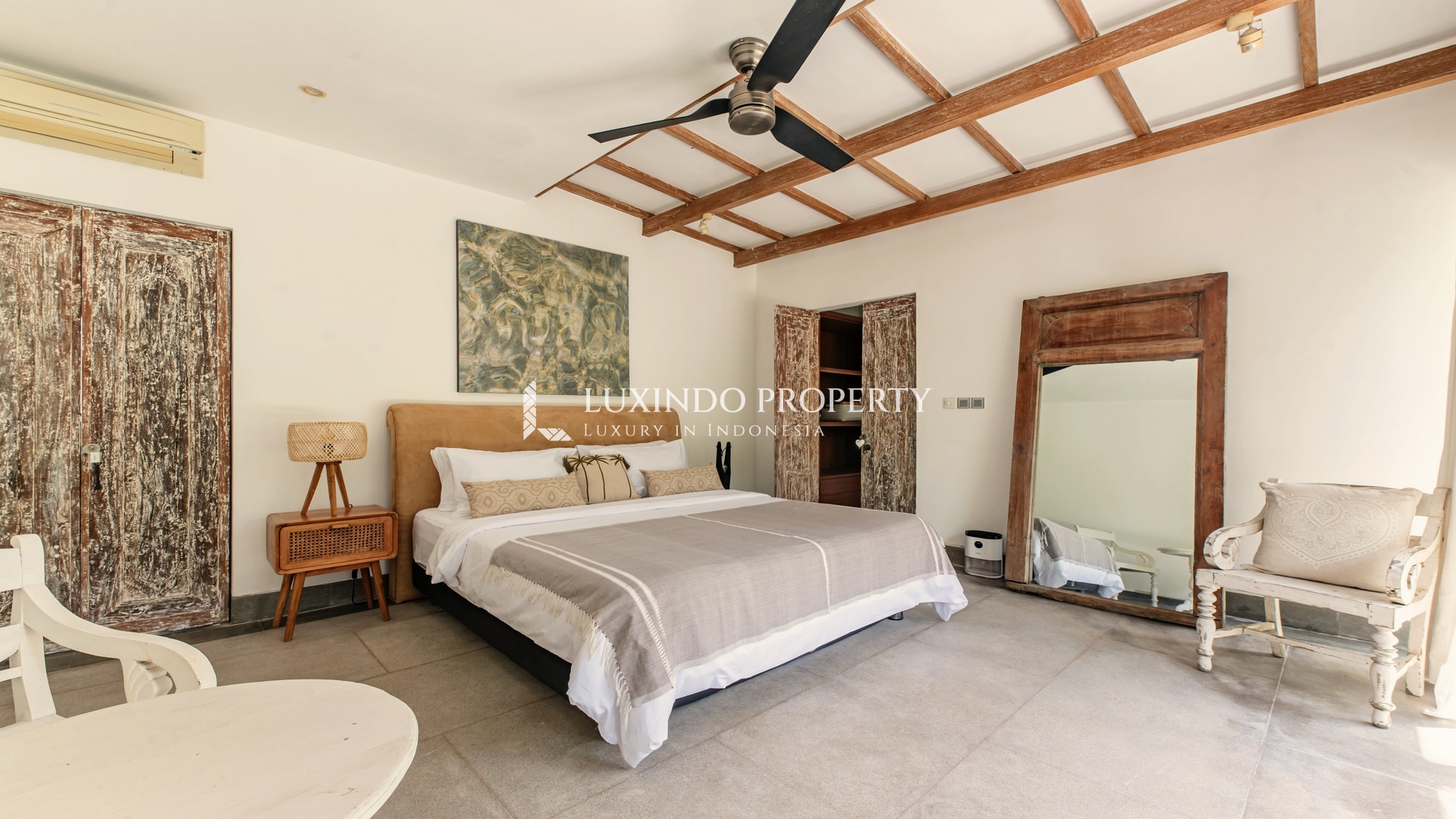PERERENAN - EXPANSIVE 3-BEDROOM TRADITIONAL VILLA FOR MONTHLY RENT ...