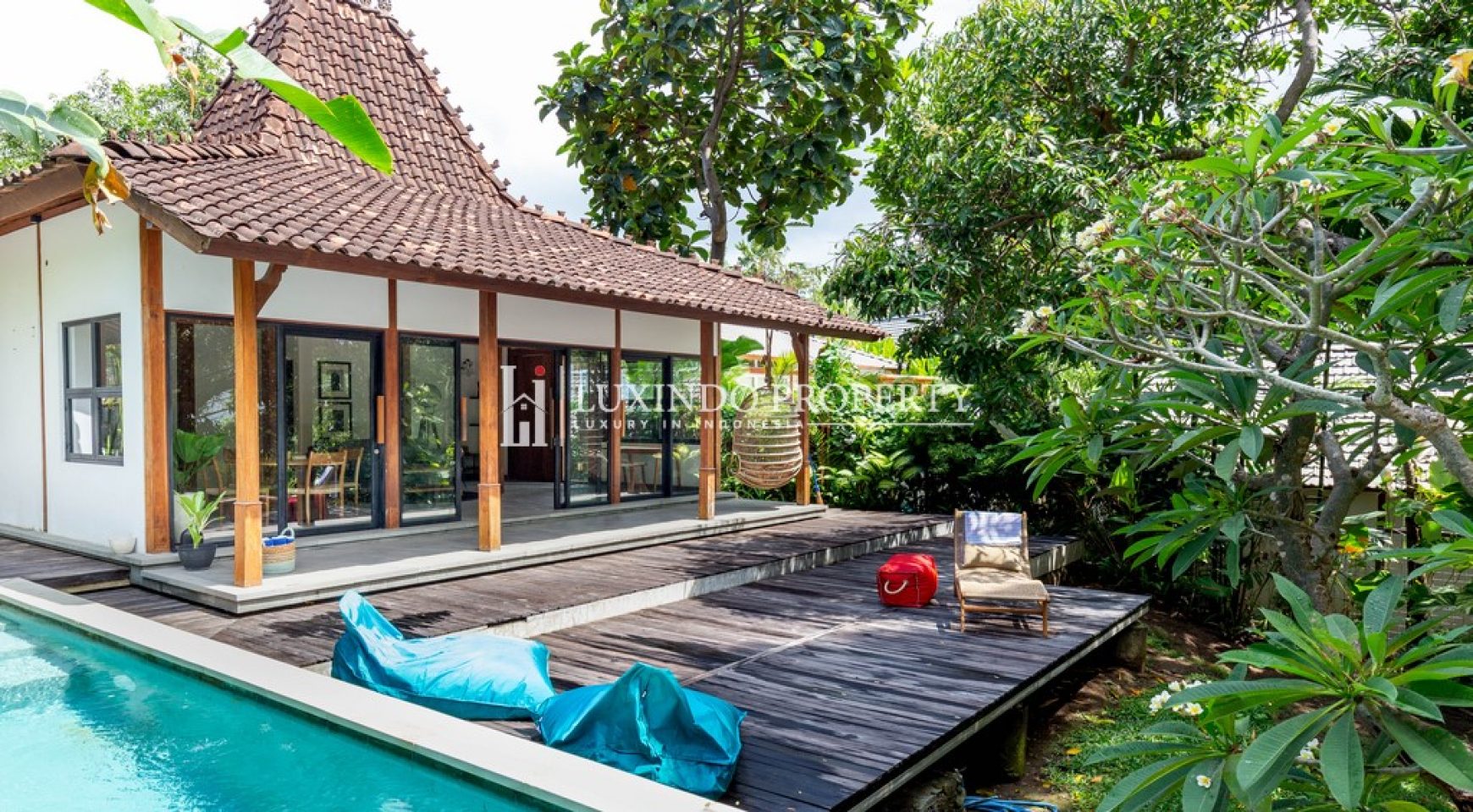 TUMBAK BAYUH – CANGGU “SERENE WOODEN JOGLO VILLA EMBRACED BY NATURE’S TRANQUILITY” (RV401)